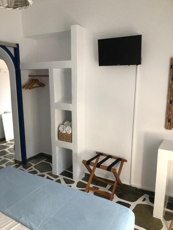 Angie'S Studios Парос Екстериор снимка