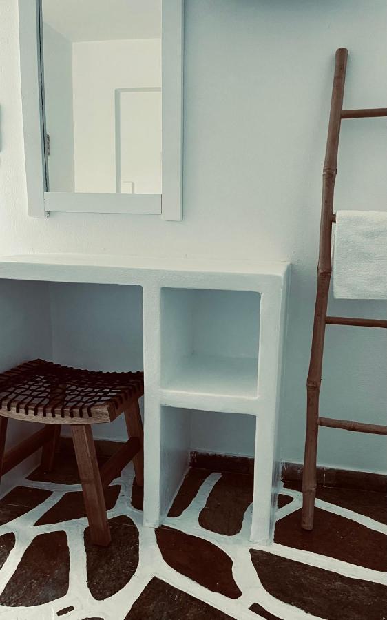 Angie'S Studios Парос Екстериор снимка