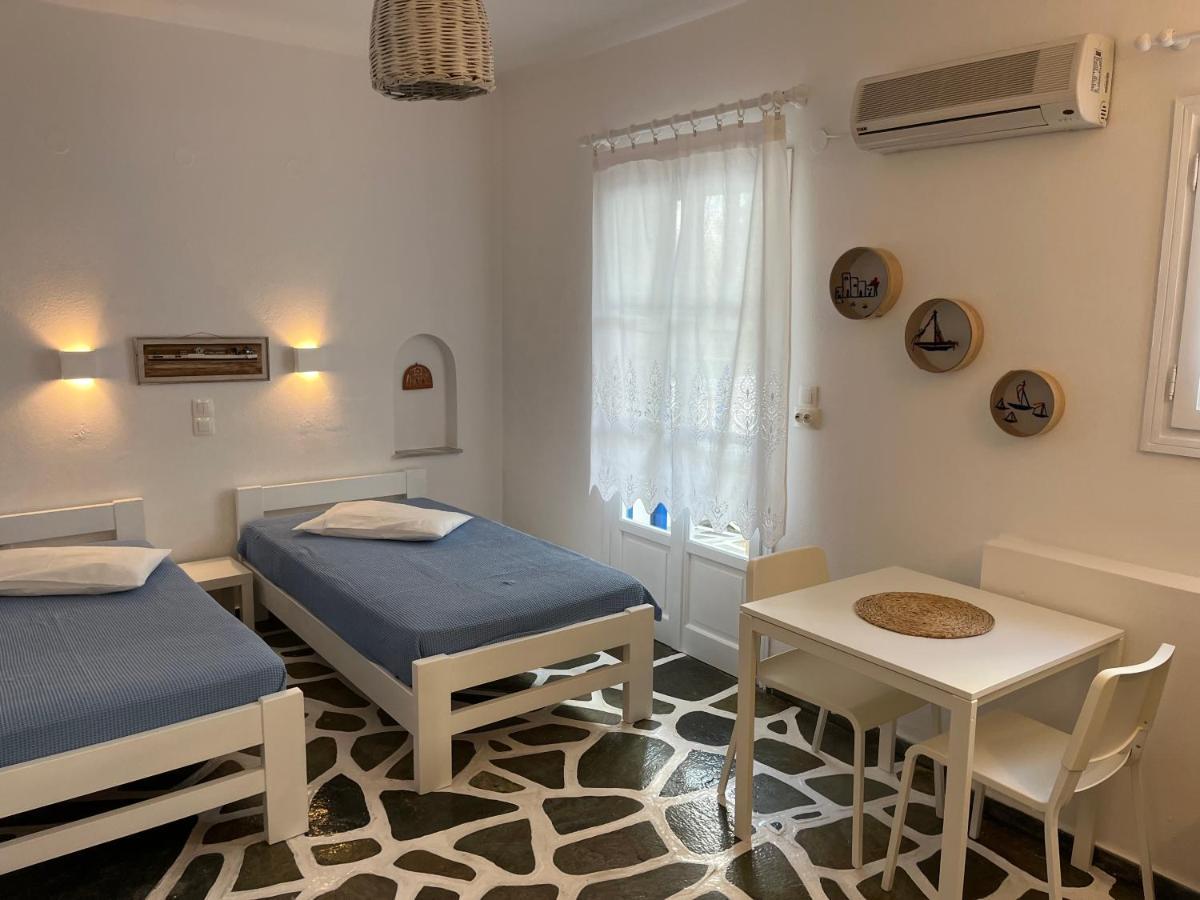 Angie'S Studios Парос Екстериор снимка