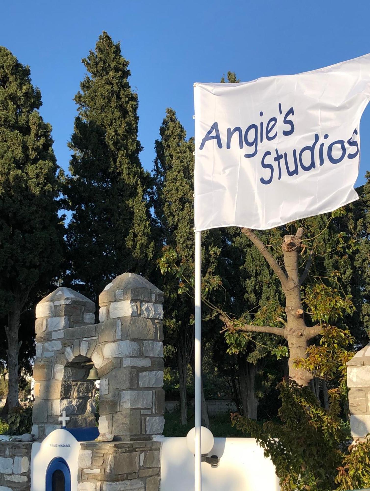 Angie'S Studios Парос Екстериор снимка